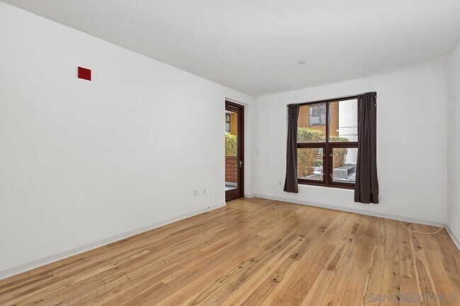 Building Photo - 1150 J St