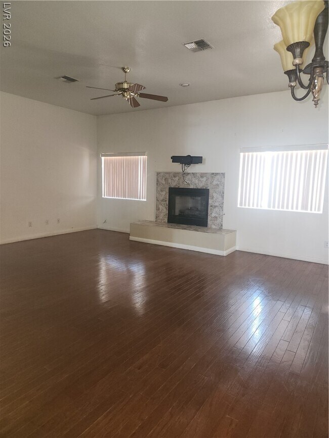 Building Photo - 564 Ridgeway Rd