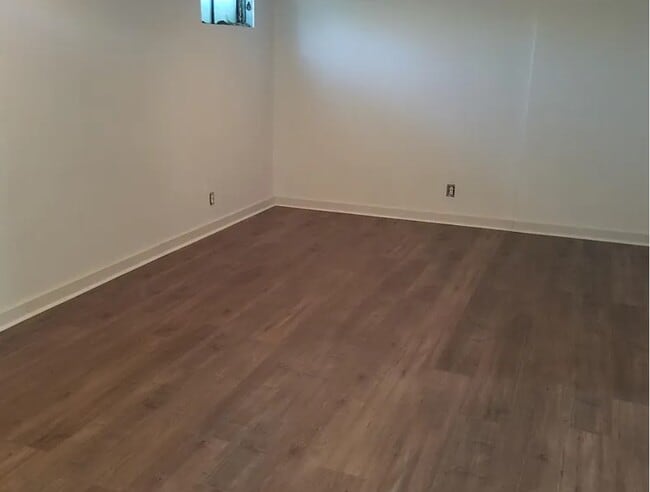 Building Photo - 817 W Highland St