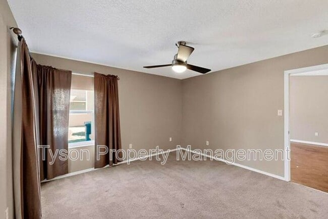 Building Photo - 11204 Miravista Pl SE