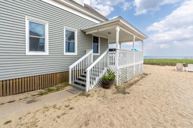 Building Photo - 4 Traynor St