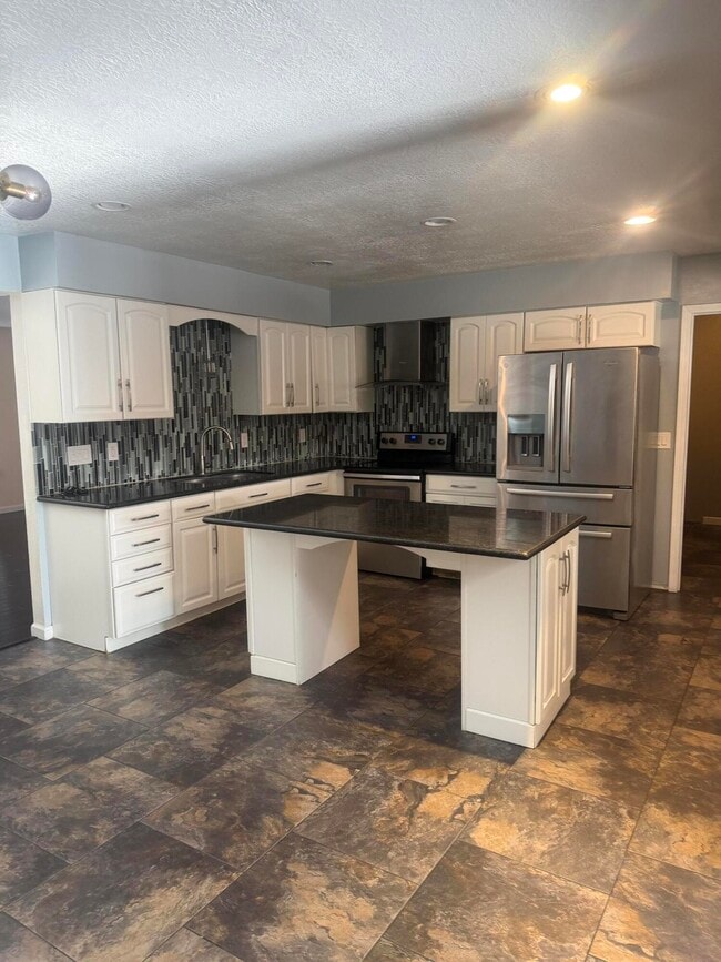 Building Photo - 3913 68th St NW