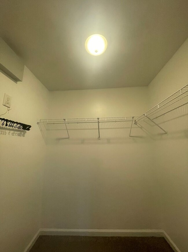 Building Photo - 06-205 Fisher