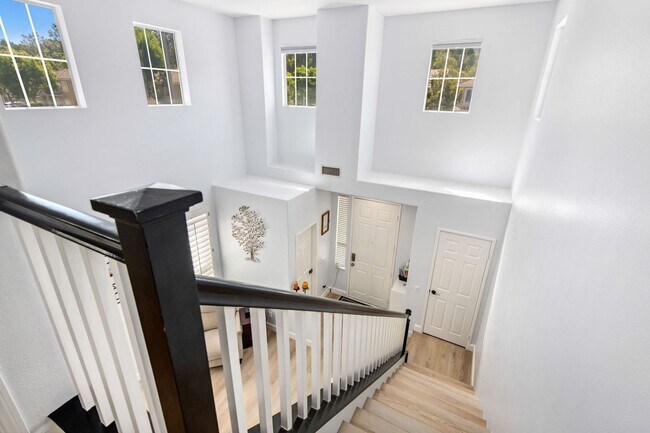 Building Photo - Newly Remodeled 4 Bedroom Aliso Viejo Home...