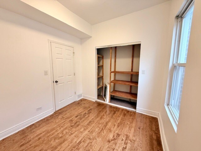 Building Photo - 4307 W Kamerling Ave