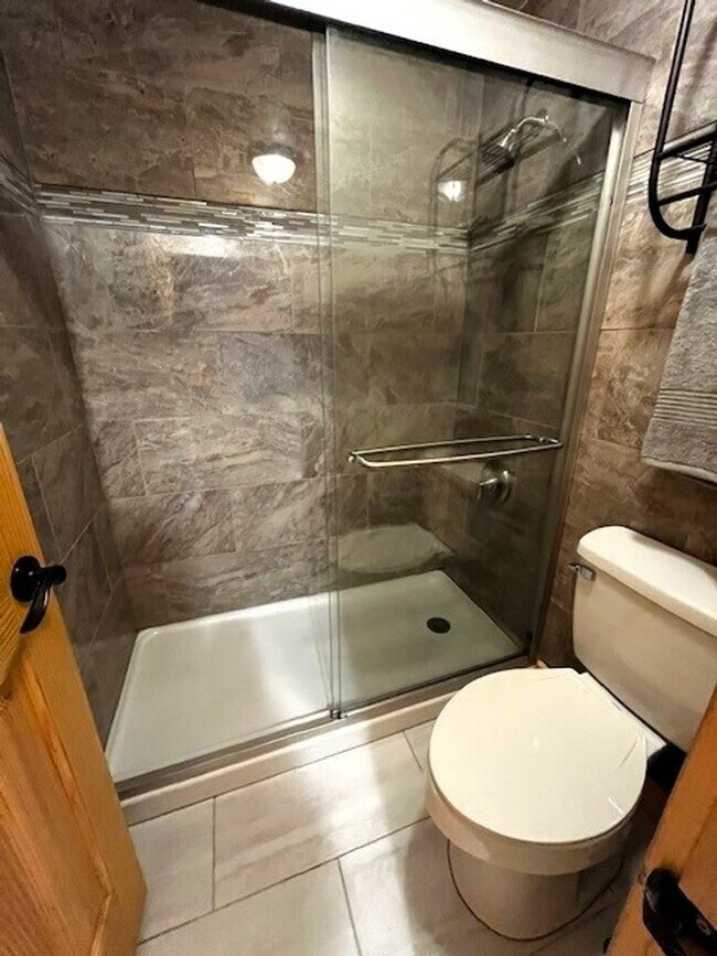 Building Photo - Long Term Rental- Dillon Valley East Y104