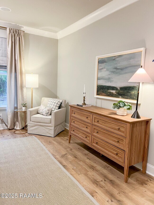 Building Photo - 132 Belle Fontaine Dr