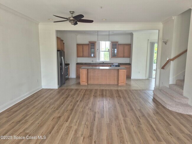 Building Photo - 870 Vignoles Ave NE