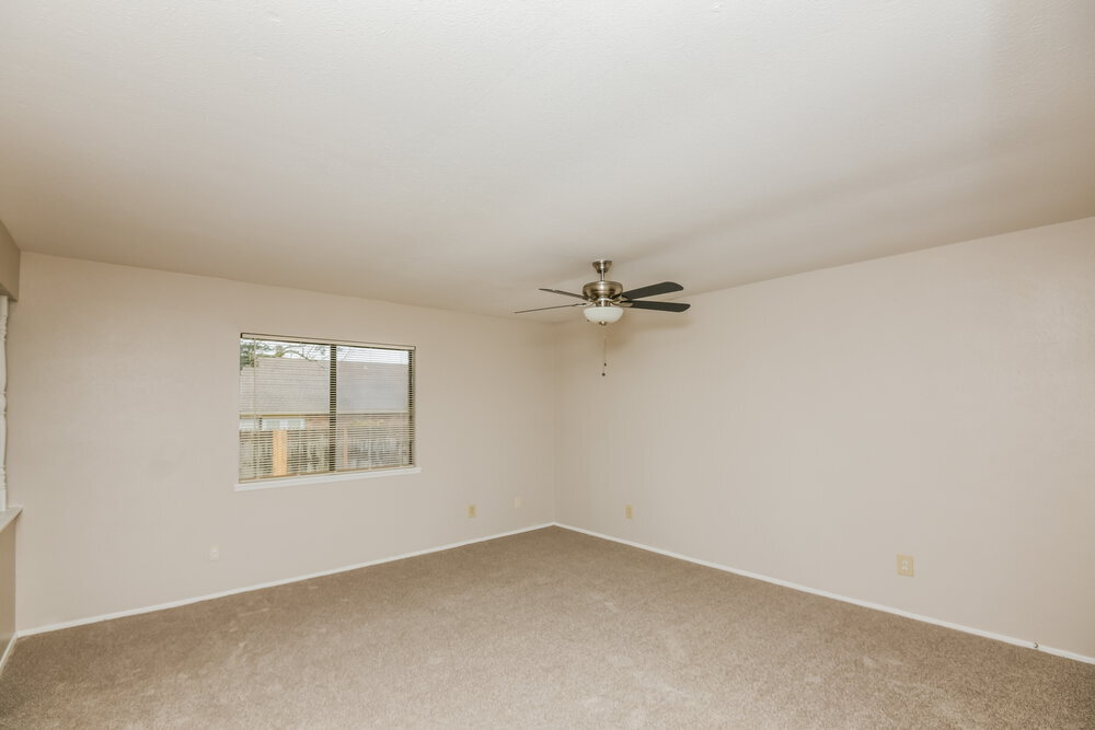 Building Photo - 3913 Horizon Pl