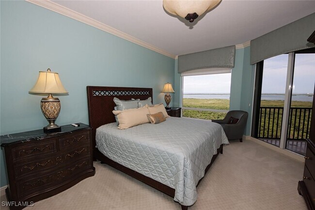 Building Photo - 23750 Via Trevi Way