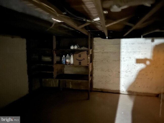 Building Photo - 11 Myers Rd