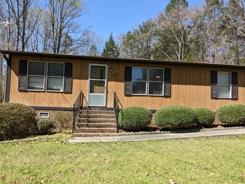 Building Photo - 12619 Wildlife Ln