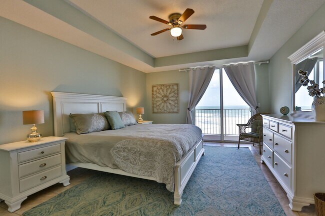 Building Photo - 3 Bedroom/ 2.5 Bath Oceanfront Condo, Blocks from Flagler Ave