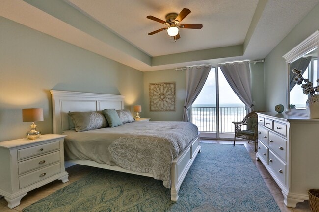 Building Photo - 711 S Atlantic Ave