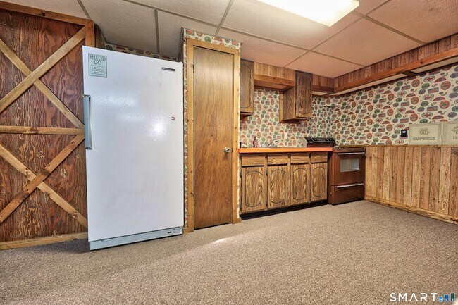 Building Photo - 41 Trout Brook Dr