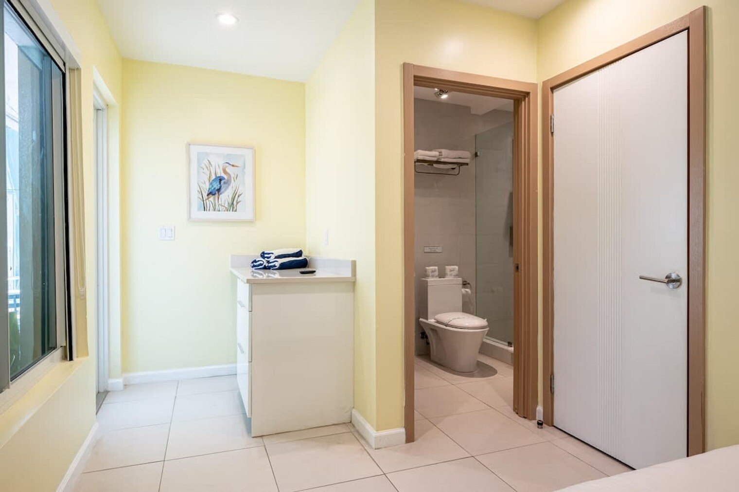 Building Photo - 334 Oregon St