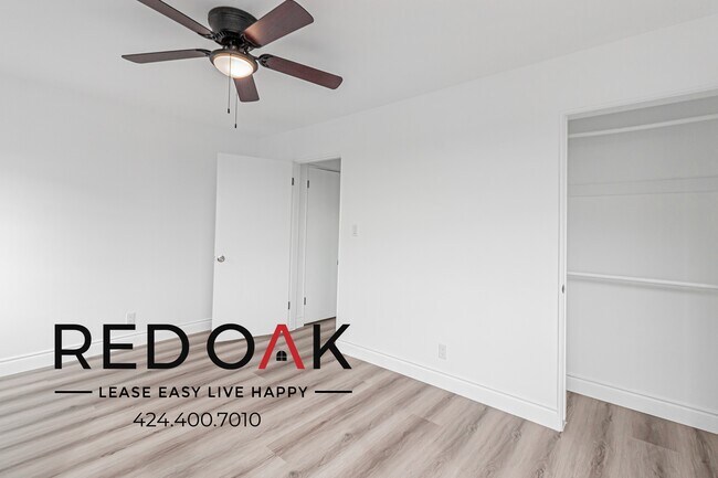 Building Photo - 609 W Foothill Blvd