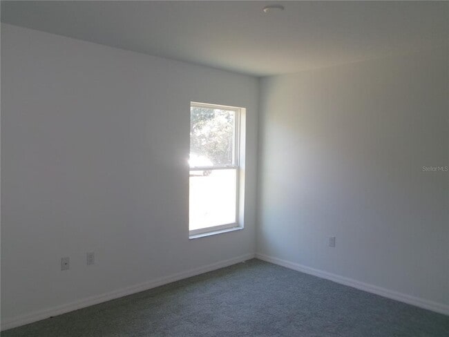 Building Photo - 18 Whetstone Ln