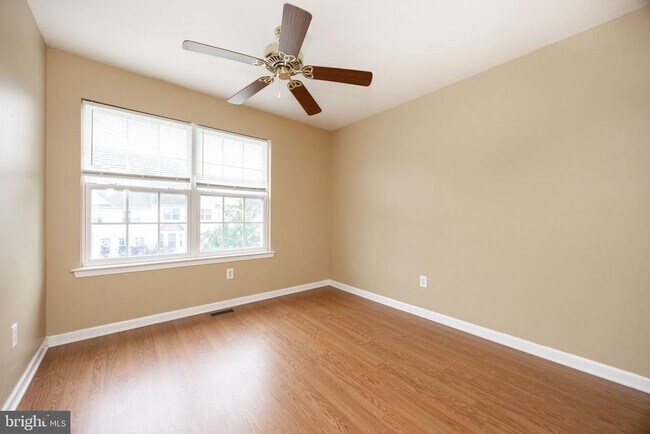 Building Photo - 2717 Fynamore Ln