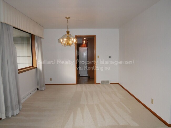 Building Photo - 8615 23rd Ave NW