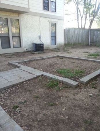 Building Photo - 1524 Hawk Tree Dr
