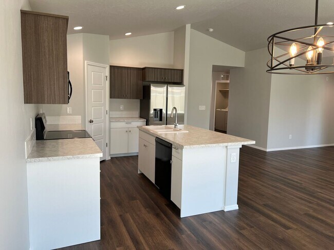 Building Photo - Beautiful 4 bed 2 bath home in Star, locat...