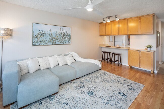 Building Photo - Makakilo Cliffs - Unfurnished 2 bedroom, 2...