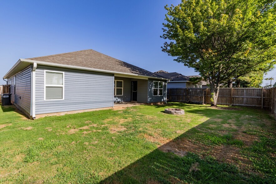 Backyard - 3707 S 1st Pl