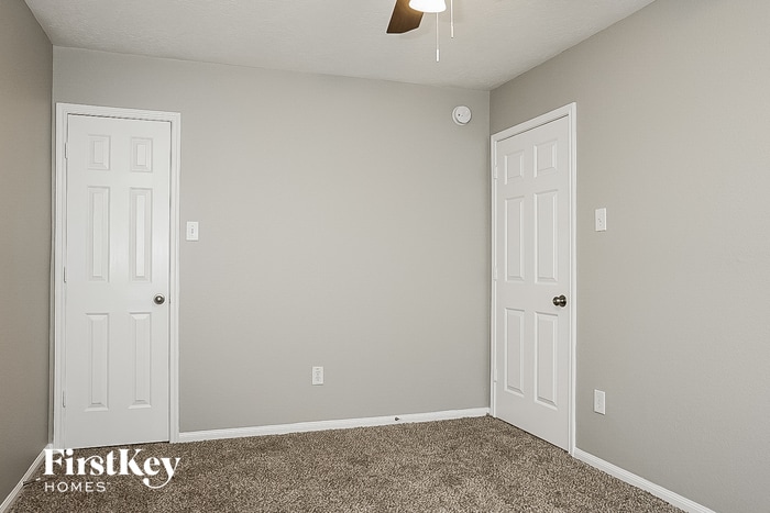 Building Photo - 6807 Blake Ct