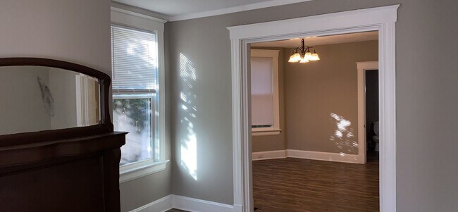 Building Photo - 2009 Ryan Ave