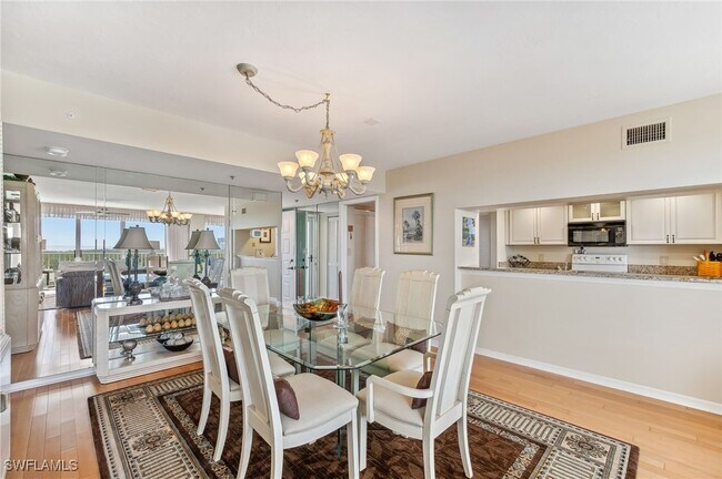 Building Photo - 6361 Pelican Bay Blvd