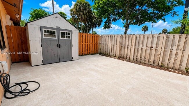 Building Photo - 6780 NW 186 Ter