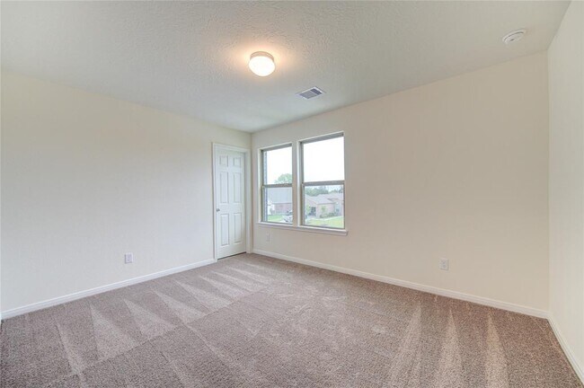 Building Photo - 6120 Whitewing Rd