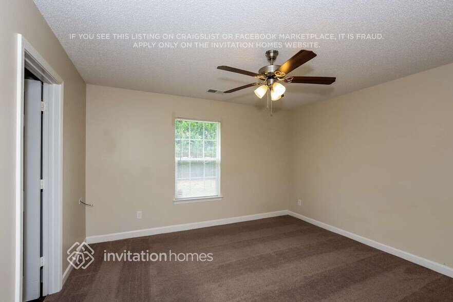 Building Photo - 2108 Genesis Dr