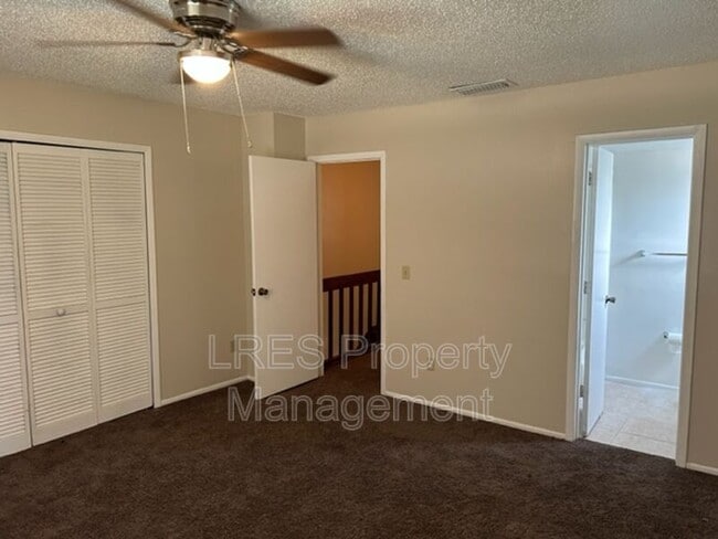 Building Photo - 4603 Lighthouse Cir