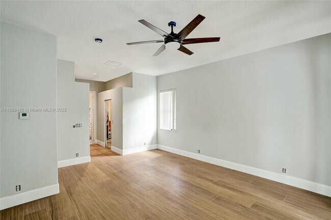 Building Photo - 4222 Cedar Creek Ranch Cir