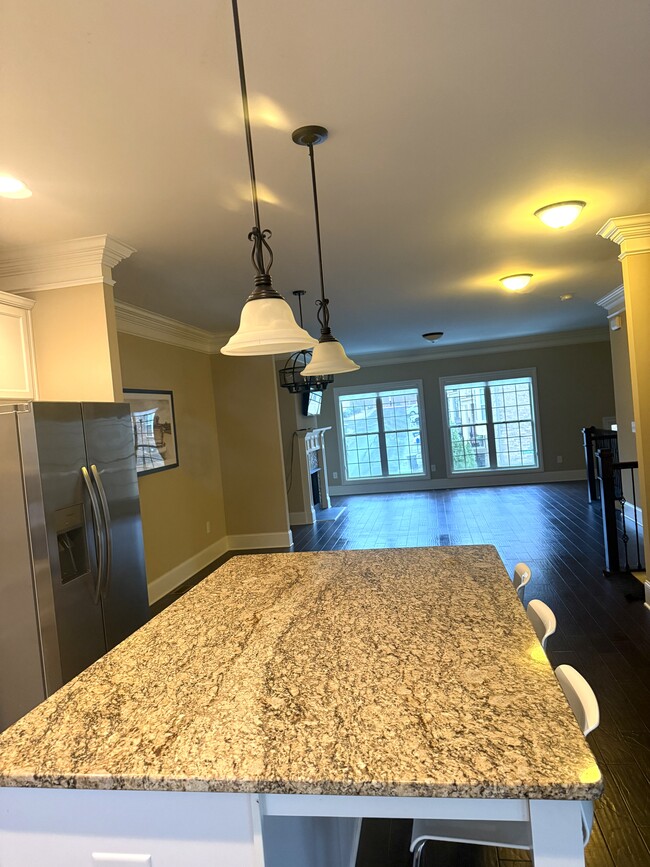 Building Photo - 2667 Willow Fld Xing