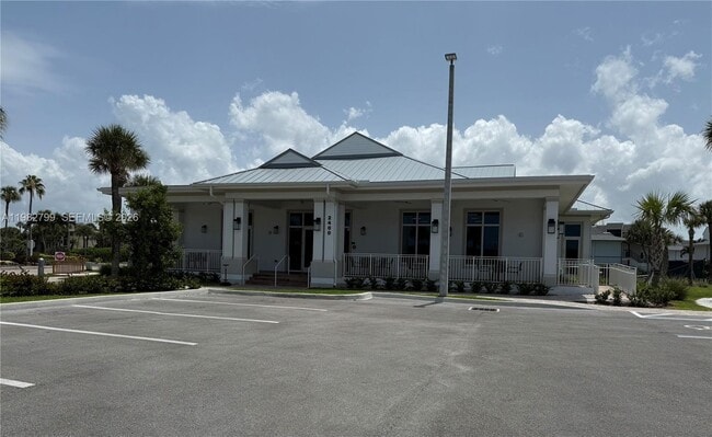 Building Photo - 2400 S Ocean Dr