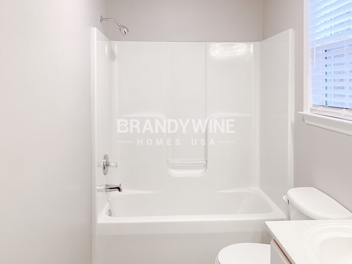 Building Photo - 2218 Pleasant Dale Dr