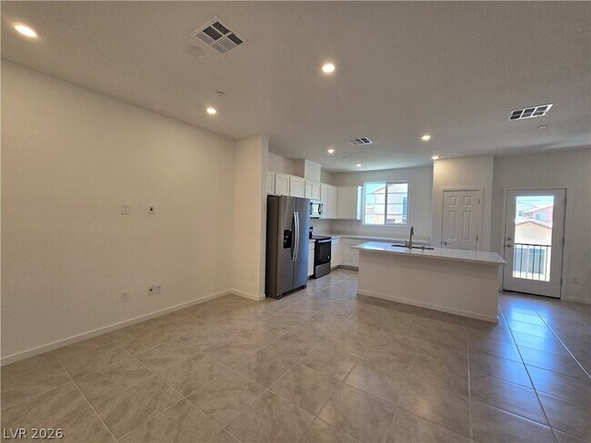 Building Photo - 6271 Runestone St