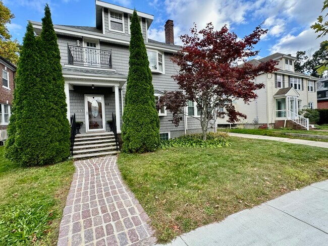 Building Photo - 62 Manet Rd