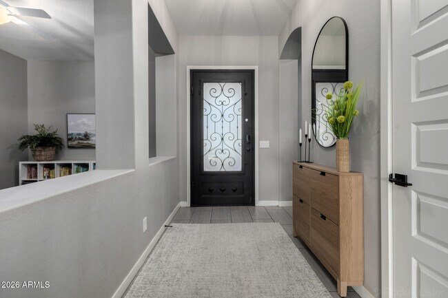 Building Photo - 20399 E Mockingbird Dr