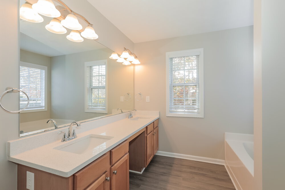 Building Photo - 3511 Kittery Dr SW