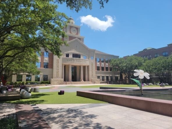 Building Photo - 2299 Lone Star Dr