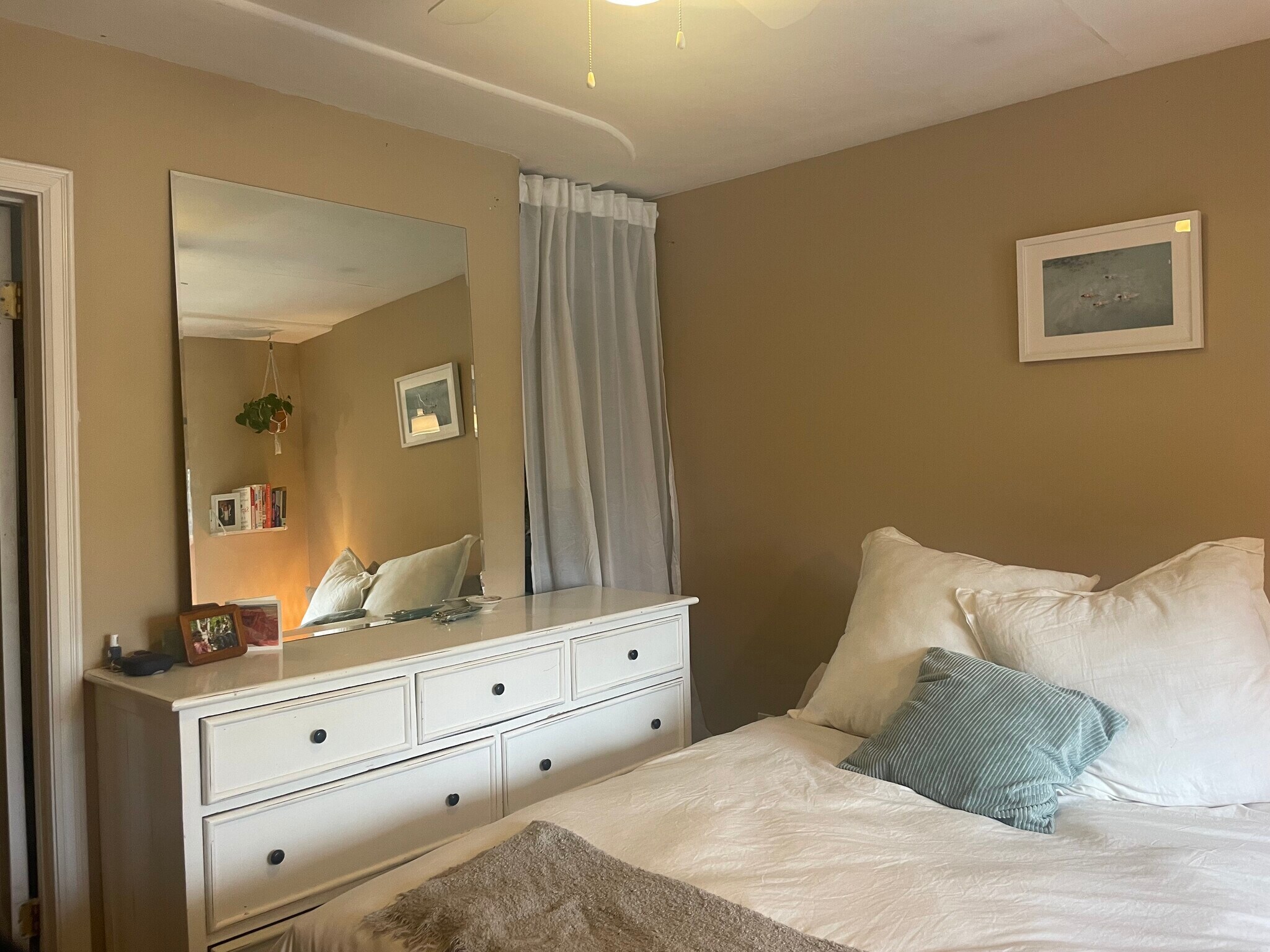 Bedroom 1 - 1813 Oliver Ave