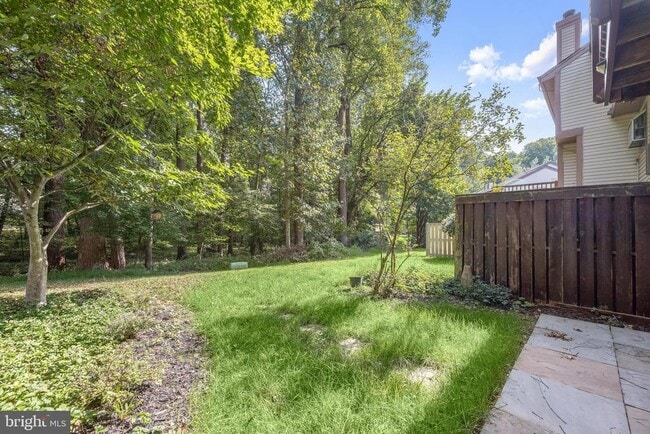 Building Photo - 25 Tivoli Lake Ct