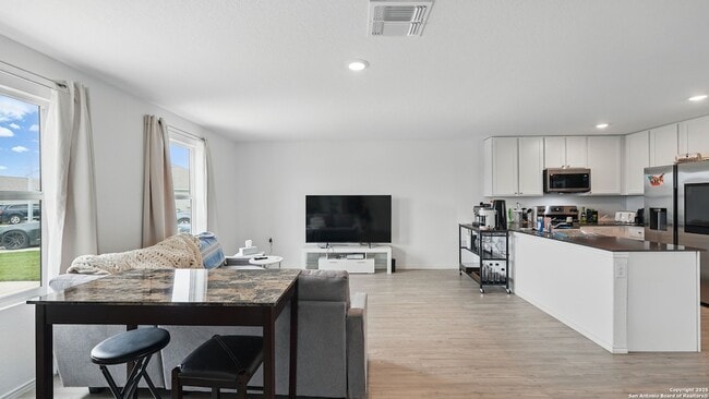 Building Photo - 13423 Pavin Ter