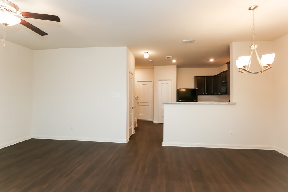 Building Photo - 14343 Shady Br Trl
