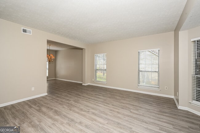 Building Photo - 4969 Wedgewood Pl