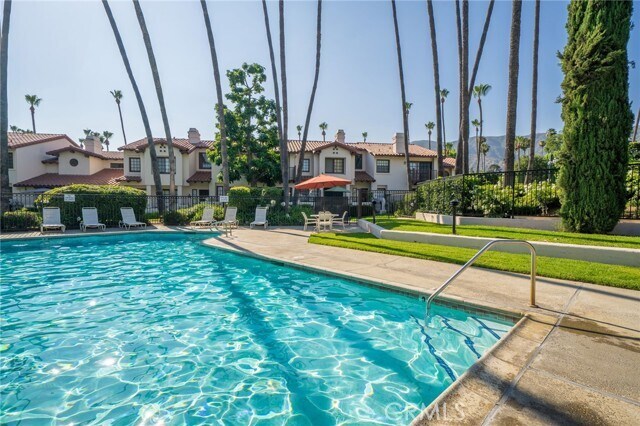 Building Photo - 443 E Bougainvillea Ln